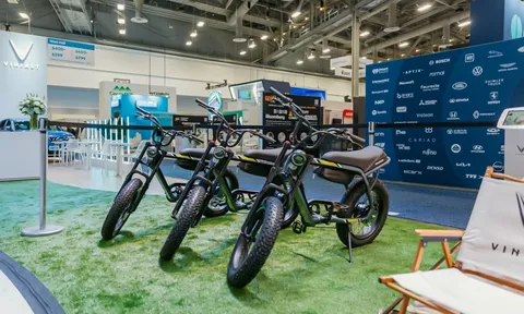 Ngoài SUV và bán tải điện, VinFast còn ra mắt cả dàn xe đạp điện DrgnFly tại CES 2024