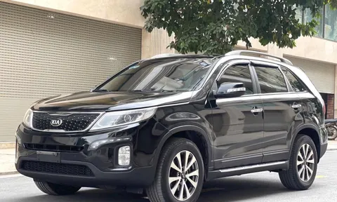 Ngỡ ngàng Kia Sorento 2014 cũ rao bán chỉ bằng Kia Morning