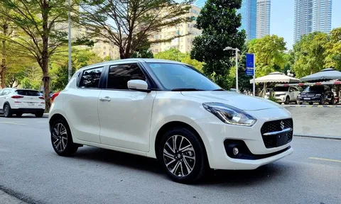 Suzuki Swift giảm giá "chạm đáy" tại đại lý, rẻ hơn Toyota Yaris tới 200 triệu đồng