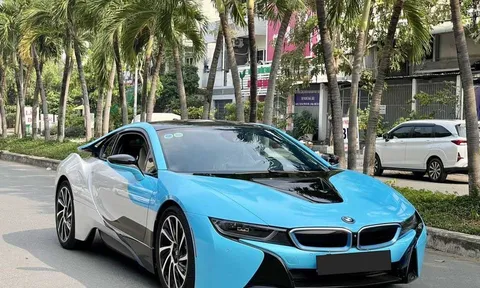 "Hàng hiếm" BMW i8 2014 lên sàn xe cũ, giá rao bán tương đương Lexus NX 300
