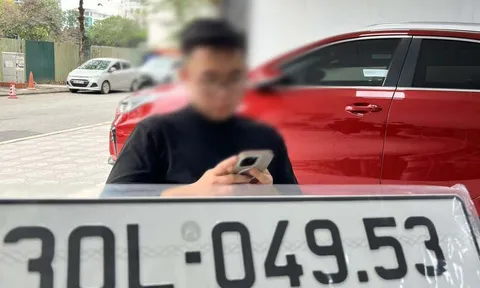 Lần đầu tiên biển số 049.53 được lên sàn đấu giá