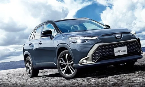 Toyota Corolla Cross rục rịch ra mắt bản nâng cấp, nhiều trang bị mới được hé lộ