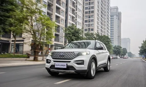 Ford Explorer lần đầu chạm đáy dưới 2 tỷ, nâng mức ưu đãi lên gần 500 triệu đồng