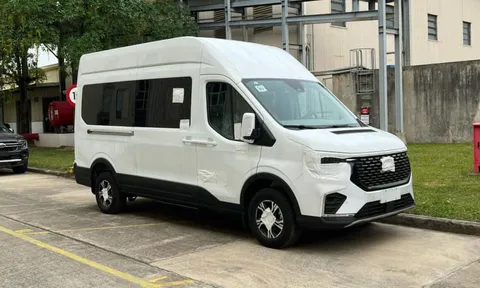 Ford Transit 2024 đã "về bản", chờ ngày ra mắt chính thức tại Việt Nam