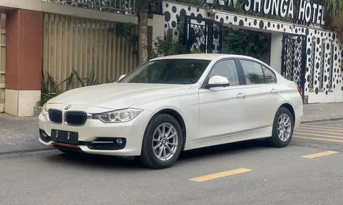 BMW 320i rao bán chỉ ngang Kia Morning sau 9 năm lăn bánh