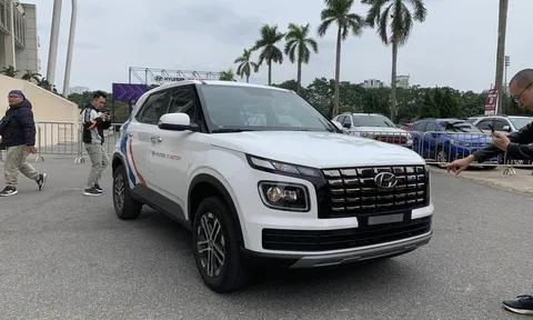 Hyundai Venue 2023 xả kho trước thềm Tết Nguyên Đán, đưa giá bán ngang Kia Sonet