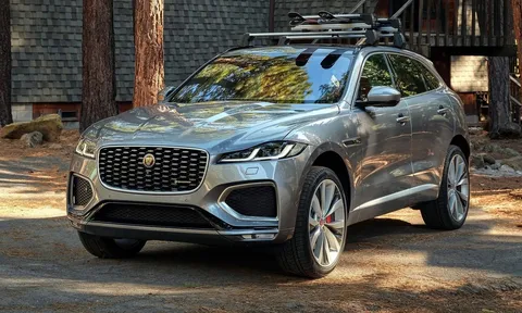 Jaguar Land Rover định hướng lại việc sản xuất trong bối cảnh doanh số EV giảm.