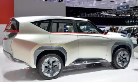 Mitsubishi Pajero Sport lột xác trong thế hệ mới, hướng tới phân khúc SUV hạng sang