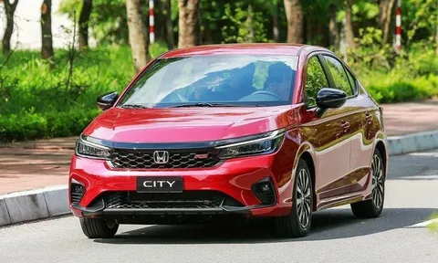 Honda City 'khai xuân', giảm giá gần trăm triệu đồng tại đại lý