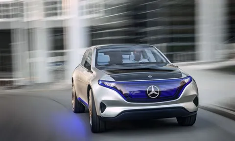 Vượt qua Tesla, Mercedes bất ngờ trở thành nhà sản xuất ô tô giá trị nhất