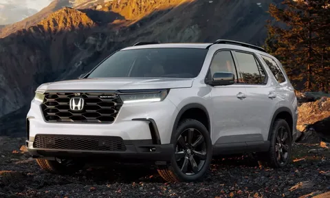 SUV đầu bảng của Honda ra mắt bản cập nhật mới, bổ sung phiên bản Black Edition cao cấp