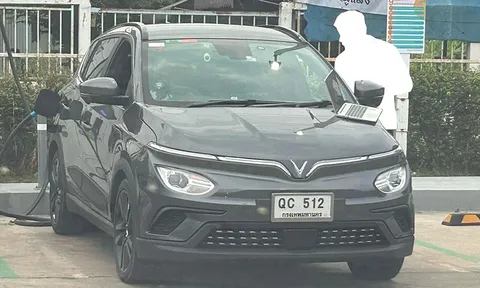Lộ diện mẫu ô tô điện VinFast đầu tiên sẽ được ra mắt tại thị trường Thái Lan