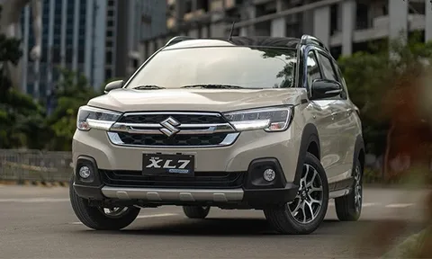 Suzuki XL7 2024 trình làng với phiên bản tiết kiệm xăng, chờ ngày về Việt Nam đấu Xpander