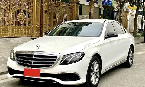 Xe sang Mercedes E200 mất giá cả tỷ đồng sau chỉ 5 năm lăn bánh
