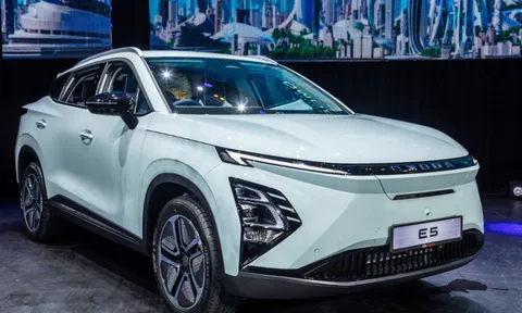 Cận cảnh Omoda E5 - SUV điện hạng B sắp ra mắt thị trường Việt, đối đầu trực tiếp VinFast VF6
