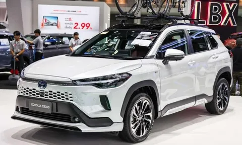 Đây là điều khiến Toyota Corolla Cross 2024 trở thành tâm điểm của triển lãm BIMS 2024