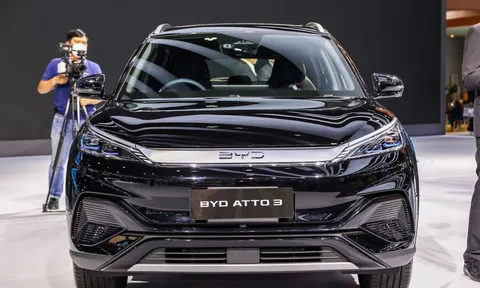 Săm soi BYD Atto 3 2024 sắp ra mắt thị trường Việt, cạnh tranh VinFast VF7