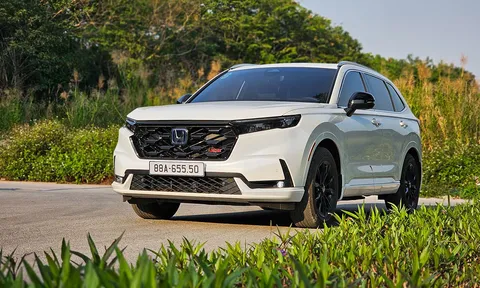 Honda CR-V và Accord giảm giá "sập sàn", cao nhất lên tới 220 triệu đồng
