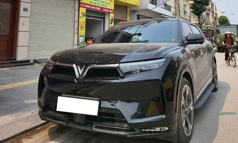 VinFast VF9 Plus chạy gia đình chưa đến 5.000 km rao bán rẻ bất ngờ