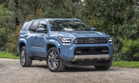 Toyota 4Runner 2025 trình làng với diện mạo hầm hố, bổ sung nhiều nâng cấp đáng tiền