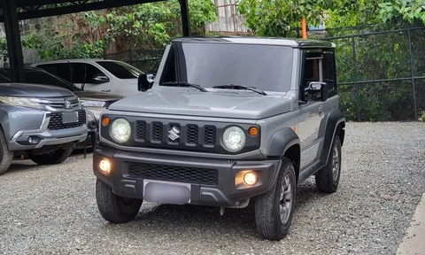 Vừa mới ra mắt, SUV "độc lạ" Suzuki Jimny đã có doanh số cao bất ngờ
