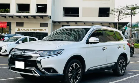 Ngỡ ngàng Mitsubishi Outlander "trượt giá" tới 400 triệu đồng chỉ sau 3 năm lăn bánh