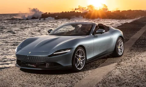 Thiết kế xe đẹp nhất năm 2024 bất ngờ gọi tên siêu xe Ferrari Roma Spider