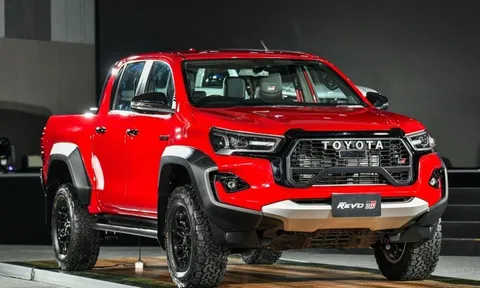 Doanh số lẹt đẹt tại Việt Nam nhưng bán tải Toyota Hilux bán gần 200.000 xe/ năm tại Đông Nam Á