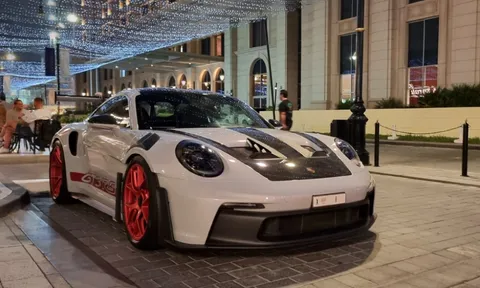 Biển số của chiếc Porsche 911 GT3 RS này có giá trị gấp gần 20 lần giá xe