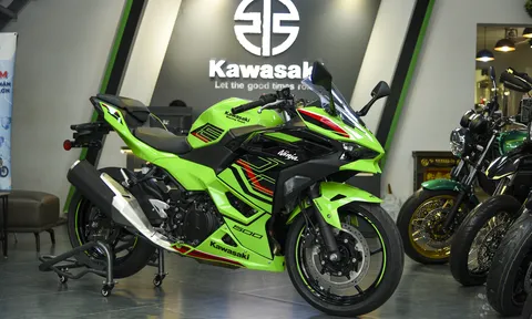 Kawasaki Ninja 500 ra mắt khách Việt, giá khởi điểm lên tới gần 200 triệu đồng