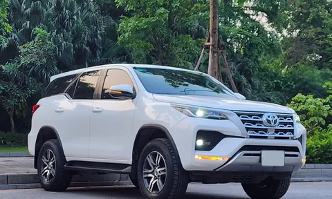 Toyota Fortuner 2021 chạy 3 vạn km rao bán hơn 800 triệu đồng
