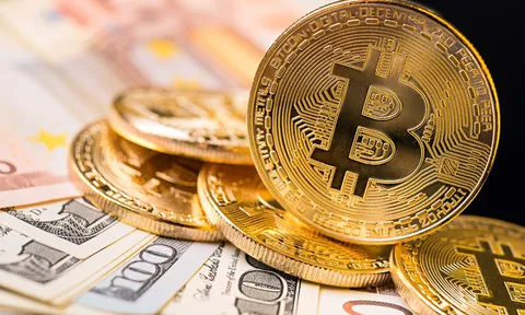 Giá Bitcoin hôm nay 15/6/2023: Cả thị trường chìm trong sắc đỏ