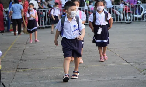 Học phí năm học mới của nhiều tỉnh thành trên cả nước: Bắc Giang thu trên mức sàn, Đà Nẵng hỗ trợ học phí 100%