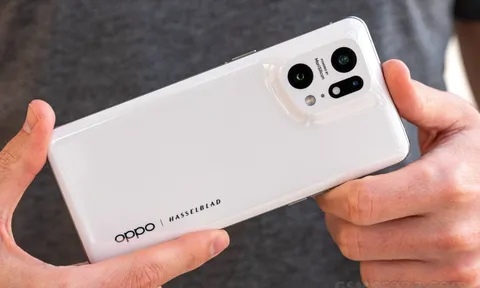 Đối thủ đáng gờm của Galaxy S22 Ultra giảm kỷ lục hơn chục triệu cuối tháng 4 gây sốt