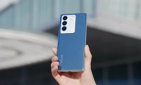 Vivo S17 hay vivo V29 lộ diện với sạc nhanh 80W, camera 50MP và màn hình 120Hz