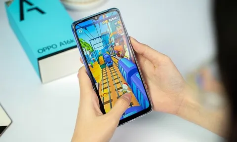 Tư vấn: Có nên mua chiếc điện thoại giá rẻ OPPO giá chỉ 2.5 triệu sở hữu màn hình lớn hơn Galaxy S23
