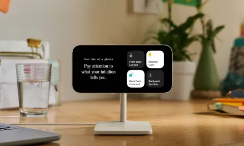 Apple chính thức tung ra iOS 17 với vô vàn tính năng hấp dẫn: Live Voicemail, NameDrop, StandBy