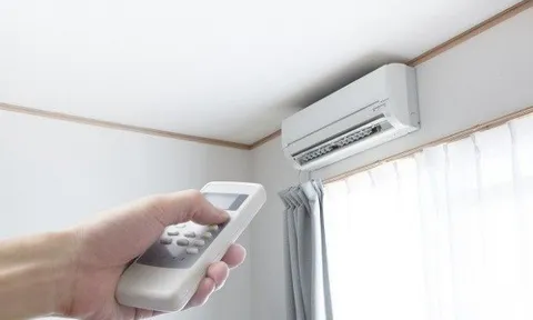 Chỉ cần bật điều hòa trước khi đi ngủ từng này thời gian, phòng vừa nhanh mát vừa đỡ tốn điện