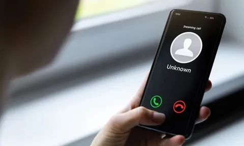 Muốn biết điện thoại có bị nghe lén hay không, áp dụng ngay 5 mẹo đơn giản này