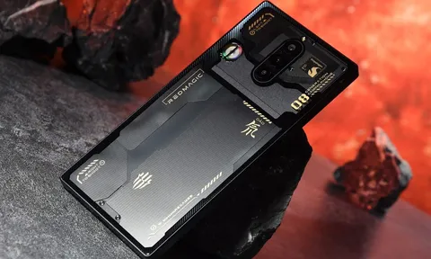 ‘Quái thú’ Red Magic 8S Pro lộ diện với hiệu năng đè bẹp Galaxy S23 Ultra và sạc siêu nhanh 170W