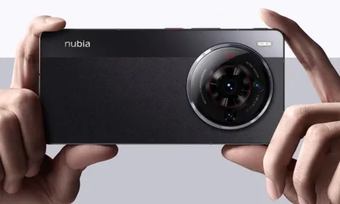 Ngỡ ngàng trước nubia Z50S Pro camera khủng, pin 5.100 mAh khiến Galaxy S23 Ultra lùi bước