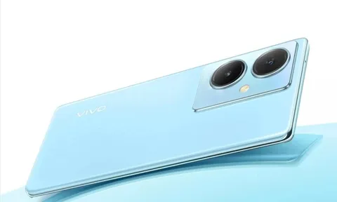 Vua Android tầm trung ra mắt, giá 5.2 triệu, màn to hơn iPhone 14 Pro Max, camera xịn như Galaxy S23