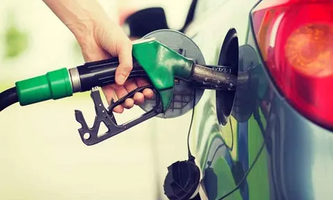 Giá xăng dầu hôm nay ngày 17/4: Biến động nhẹ