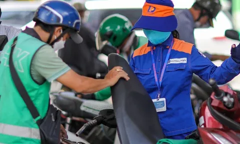 Giá xăng trong nước hôm nay dự báo giảm hơn 1.000 đồng/lít