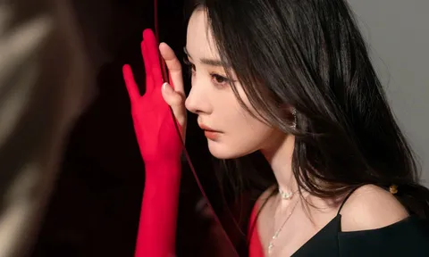 Dương Mịch rời công ty chủ quản sau 10 năm đồng hành