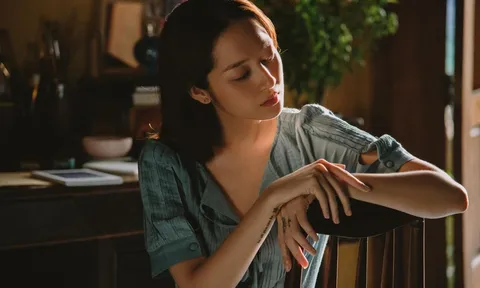 Vừa gặp vận đen, Bảo Anh lại thông báo tin vui với 'đứa con tinh thần'