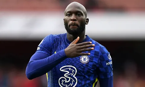 Lukaku bị Inter Milan ruồng bỏ, HLV Potter chốt thời điểm ấn định tương lai