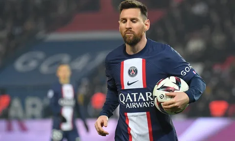 Bị CĐV 'tra tấn', Messi chìm trong giai đoạn đen tối nhất sự nghiệp