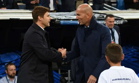 HLV xuất sắc có động thái đáng chú ý, Chelsea hay Tottenham là điểm đến?