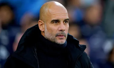 Rộng cửa ăn ba, Pep Guardiola chơi bài tâm lý để sốc lại tinh thần học trò